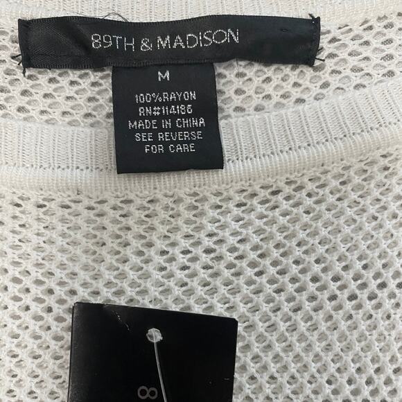 89th & Madison Bleached White Crochet knit beachy Coastal Neutral top Medium - Picture 3 of 8